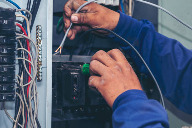 Best Local Electrician Companies  in Kenosha, WI